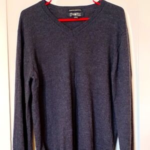 100% Murano Wool V Neck Sweater / Jumper Charcoal Gray XL